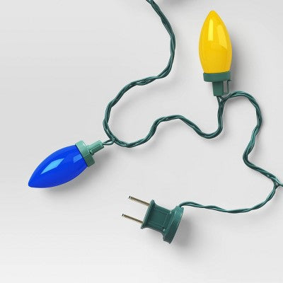 25ct LED C9 Classic Glow Indoor Outdoor Christmas String Lights With Green Wire - Wondershop™