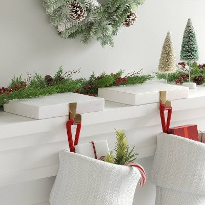  2pk Marble Christmas Stocking Holder White/Gold - Wondershop™
