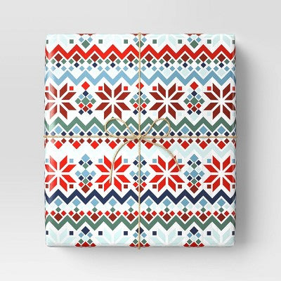  30” 90 Sq Ft Christmas Roll Wrap Scandinavian Sweater Pattern - Wondershop™