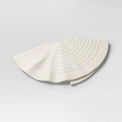  48" Centric Cable Knit Tree Skirt - Wondershop™