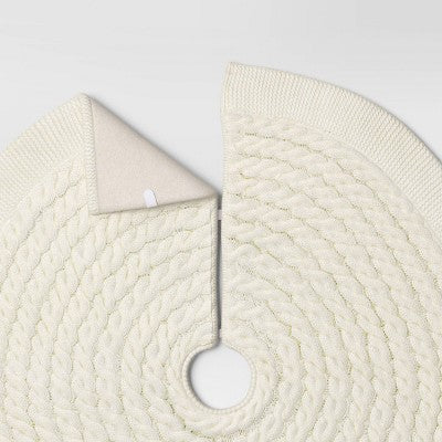  48" Centric Cable Knit Tree Skirt - Wondershop™