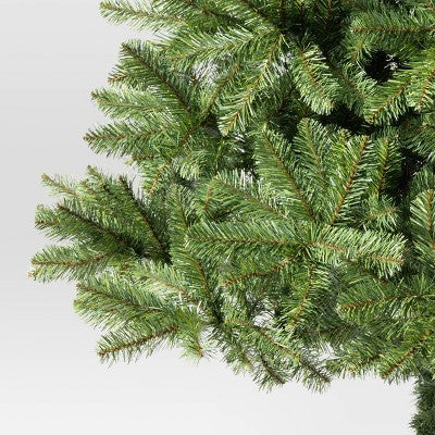  7.5' Un-Lit Alberta Spruce Artificial Christmas Tree - Wondershop™